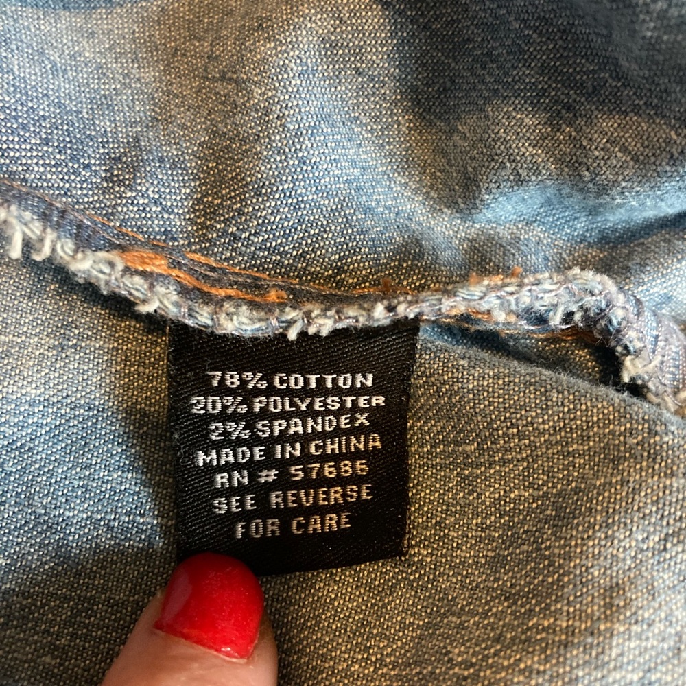 New Look Cropped Denim Jacket - Picture 5 of 8